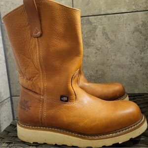 Men's Tan Leather Work Boots - Classic Pull-On Style
